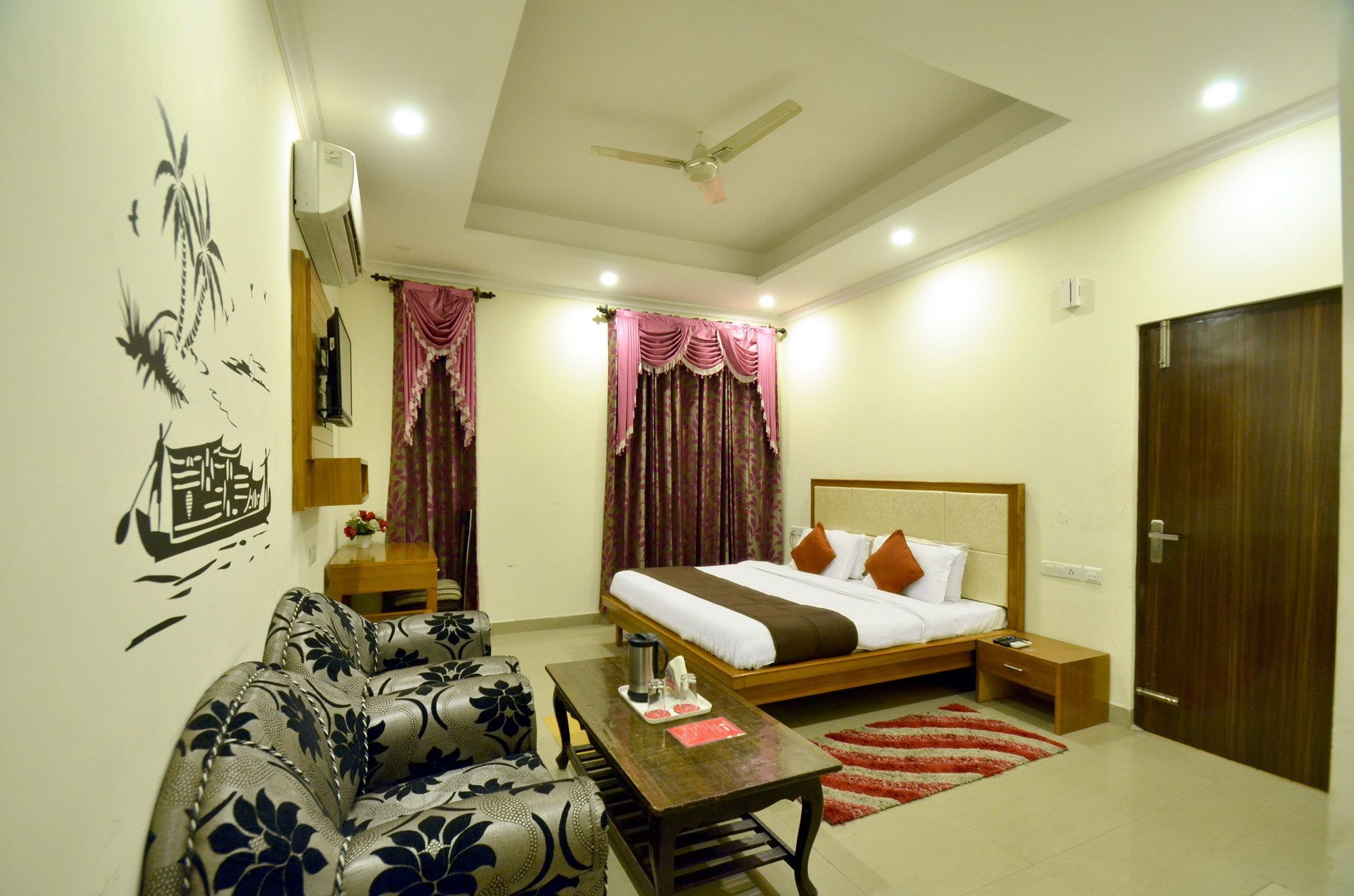 Oyo 5190 Hotel Golden Inn Chandīgarh Extérieur photo